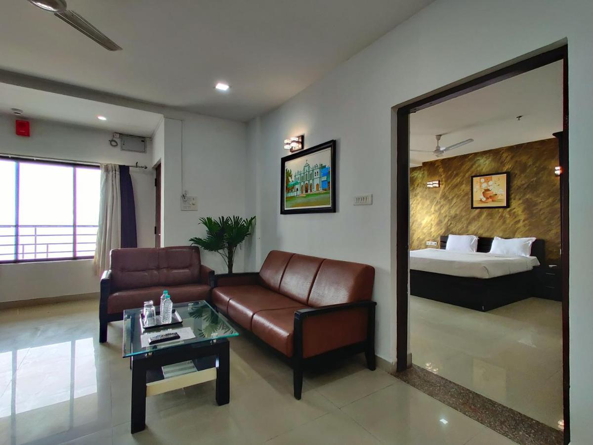 Golden Chariot Hotel دامان المظهر الخارجي الصورة