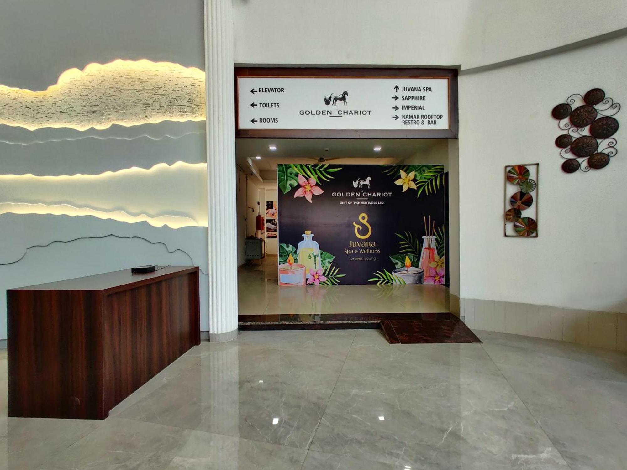 Golden Chariot Hotel دامان المظهر الخارجي الصورة